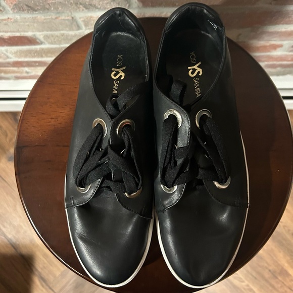 Yosi Samra Black Leather Brand New Laced Up Sneakers Size 9. - Picture 2 of 9